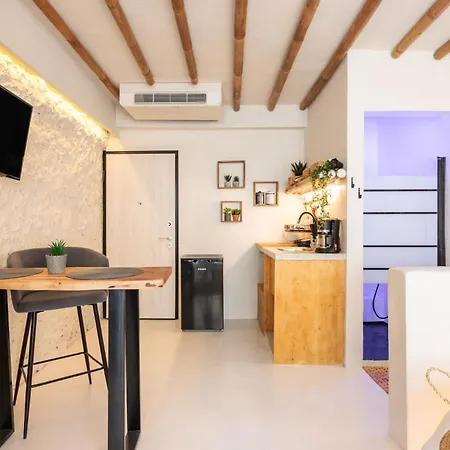 Unique Room-jacuzzi And Balcony סלוניקי