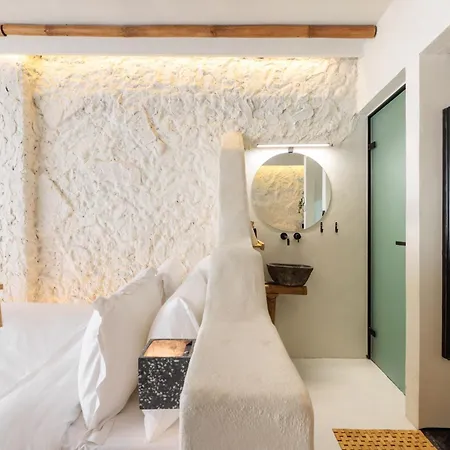 Unique Room-jacuzzi And Balcony דירה