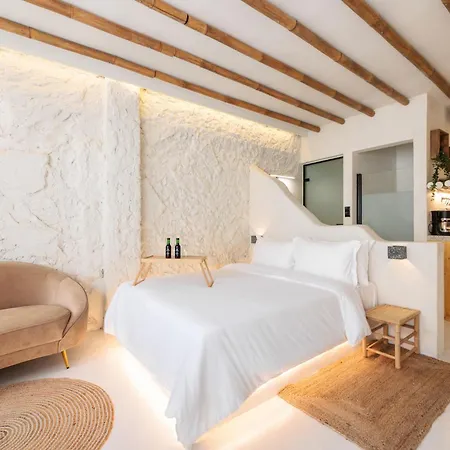 Unique Room-jacuzzi And Balcony * Salonic