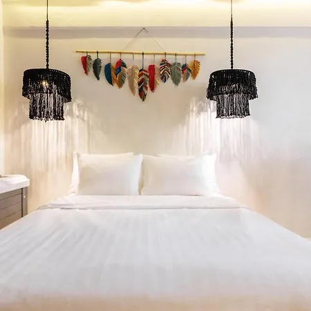 Apartament Unique Room-jacuzzi And Balcony