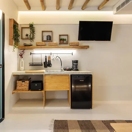 Apartament Unique Room-jacuzzi And Balcony